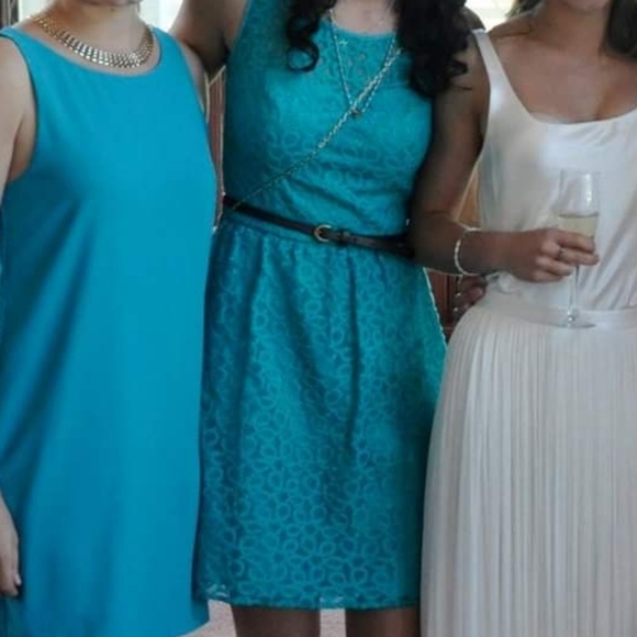 Le Chateau Turquoise lace dress xs - Picture 3 of 3
